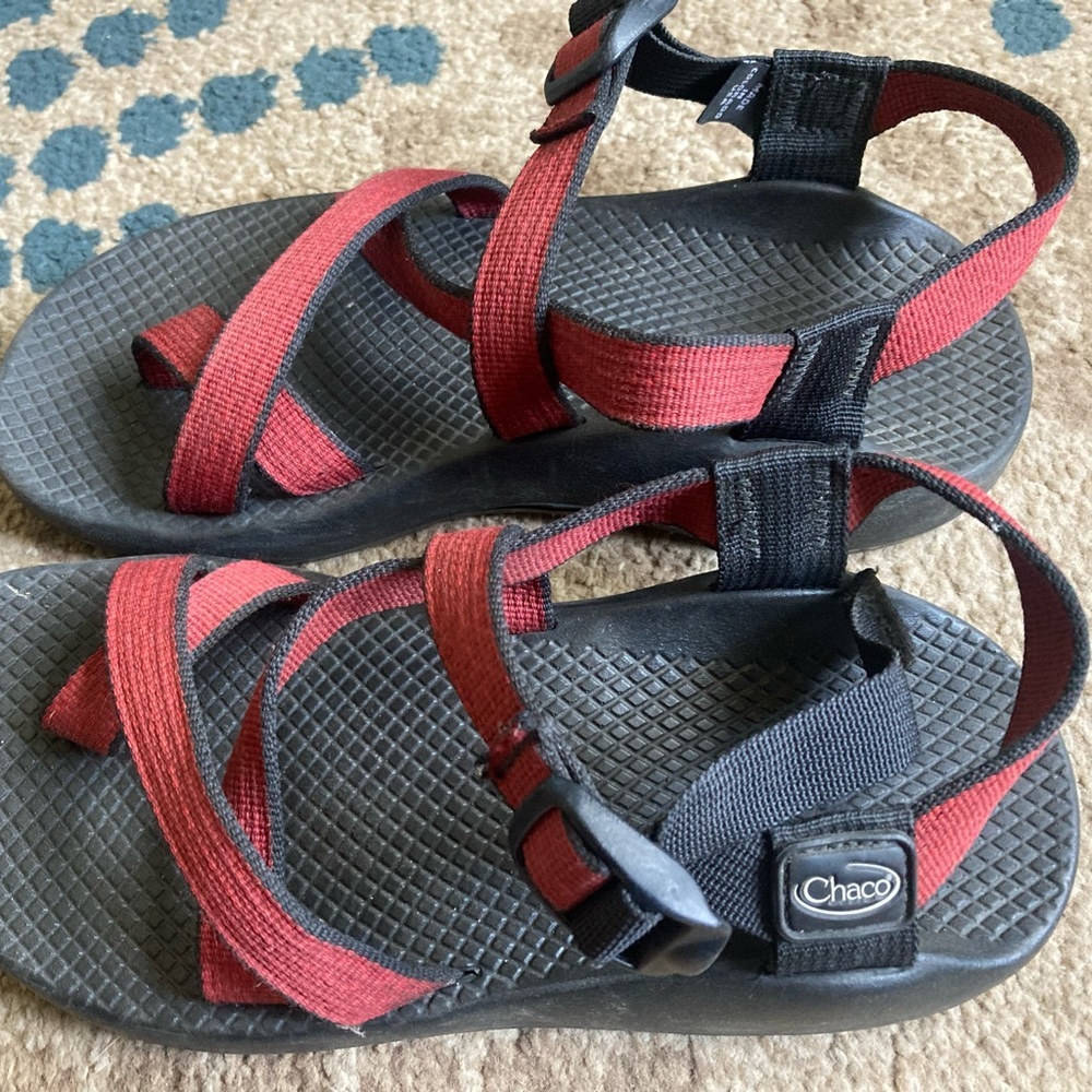 Chacos Z2 red sandal 10’’ - Picture 2 of 4